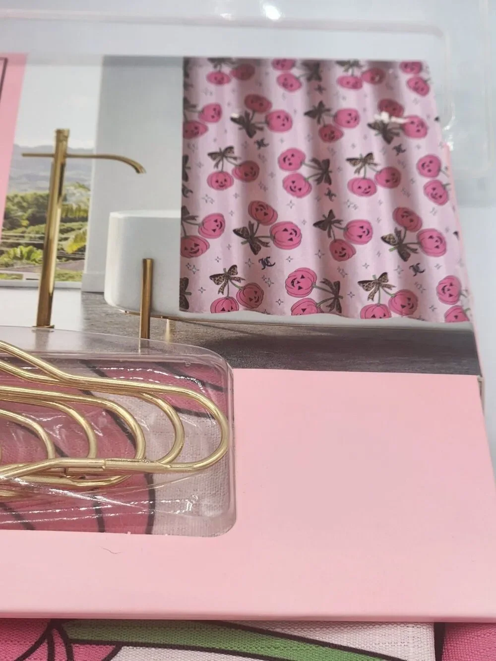 Juicy Couture Pink Halloween Pumpkin Bows Shower Curtain Set 13 Pc Gold Hooks